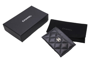 新品未使用 CHANEL シャネル カードケース ココマーク キャビアスキン シリアルランダム ブラック ゴールド金具 中古 67035