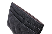 Load image into Gallery viewer, 新品未使用 CHANEL シャネル カードケース ココマーク キャビアスキン シリアルランダム ブラック ゴールド金具 中古 67035