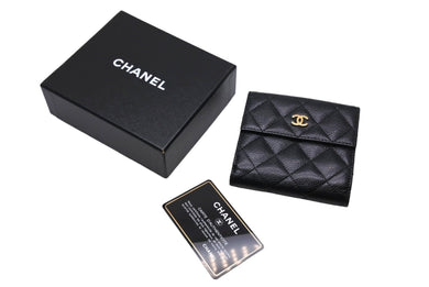 CHANEL シャネル 二つ折り財布 ココマーク キャビアスキン 17番台 ブラック ゴールド金具 ウォレット 小物 美品 中古 67036