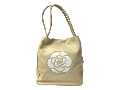 CHANEL シャネル トートバッグ ロゴ カメリア ロゴ 7番台 フランス製 レザー ベージュ ゴールド金具 美品 中古 67037