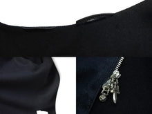 Load image into Gallery viewer, CHROME HEARTS クロムハーツ デニムジャケット サイズM ダガージップ クロスレザーパッチ ノーカラー インディゴブルー 美品 中古 67075