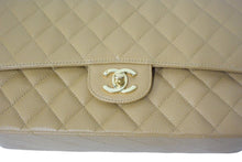 Load image into Gallery viewer, 極美品 CHANEL マトラッセ Wフラップ チェーンショルダー キャビアスキン 9番台 25cm ショルダーバッグ ベージュ ゴールド金具 中古 67096