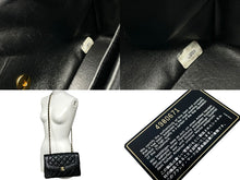 Load image into Gallery viewer, CHANEL シャネル チェーンショルダーバッグ ダイアナ 25 マトラッセ キャビアスキン 4番台 ブラック ゴールド 美品 中古 67100