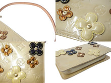Load image into Gallery viewer, 極美品 LOUIS VUITTON ルイヴィトン ヴェルニ フラワーレキシントン M92246 ハンドバッグ フラワー 花 イエロー 中古 67178
