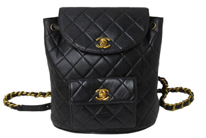 CHANEL シャネル マトラッセ リュック Wココマーク バックパック ココマーク 3番台 ラムスキン ブラック ゴールド金具 美品 中古 67182