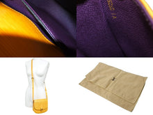 Load image into Gallery viewer, LOUIS VUITTON ルイヴィトン エピ ミニ サンクルー ショルダーバッグ M52219 イエロー ゴールド金具 良品 中古 67192