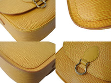 Load image into Gallery viewer, LOUIS VUITTON ルイヴィトン エピ ミニ サンクルー ショルダーバッグ M52219 イエロー ゴールド金具 良品 中古 67192