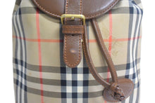画像をギャラリービューアに読み込む, BURBERRY バーバリー リュック デイパック ノバチェック ブラウン ベージュ キャンバス レザー ゴールド金具 場品 中古 67207 