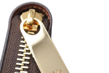 Load image into Gallery viewer, LOUIS VUITTON ルイヴィトン ジッピー ウォレット 長財布 財布 M60017 モノグラム ブラウン系 ゴールド金具 美品 中古 67215