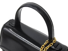 画像をギャラリービューアに読み込む, YVES SAINT LAURENT イヴ サンローラン ハンドバッグ 台形 YSL チャーム付き レザー ゴールド金具 ブラック 美品 中古ロゴ 67291 