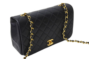 極美品 CHANEL シャネル マトラッセ フルフラップ ショルダーバッグ ココマーク 1番台 ラムスキン ブラック ゴールド金具 中古 67302