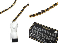 Load image into Gallery viewer, 極美品 CHANEL シャネル マトラッセ チェーンウォレット ショルダーバッグ 22番台 キャビアスキン ブラック ゴールド 中古 67306