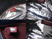 Load image into Gallery viewer, CHANEL シャネル NO.5 ナンバー5 チェーンショルダーバッグ 7番台 ネイビー ホワイト シルバー レッド 美品 中古 67314