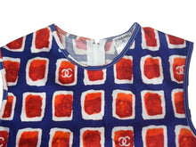 Load image into Gallery viewer, 極美品 CHANEL シャネル ノースリーブ カットソー ココマーク P17269V09788 サイズ36 ブルー レッド 中古 67322