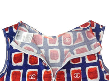 Load image into Gallery viewer, 極美品 CHANEL シャネル ノースリーブ カットソー ココマーク P17269V09788 サイズ36 ブルー レッド 中古 67322