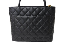Load image into Gallery viewer, 極美品 CHANEL シャネル 1804 復刻トートバッグ ハンドバッグ 7番台 グレインドカーフスキン ブラック シルバー金具 中古 67335