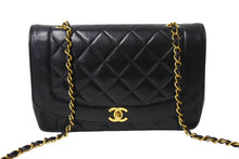 Load image into Gallery viewer, CHANEL シャネル ダイアナ25 マトラッセチェーンショルダーバッグ ココマーク 3番台 ラムスキン ブラウン ゴールド 美品 中古 67354