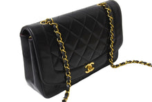 Load image into Gallery viewer, CHANEL シャネル ダイアナ25 マトラッセチェーンショルダーバッグ ココマーク 3番台 ラムスキン ブラウン ゴールド 美品 中古 67354