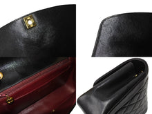 Load image into Gallery viewer, CHANEL シャネル ダイアナ25 マトラッセチェーンショルダーバッグ ココマーク 3番台 ラムスキン ブラウン ゴールド 美品 中古 67354