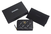 Load image into Gallery viewer, 未使用 CHANEL シャネル マトラッセ コインケース AP0216 キャビアスキン ブラック ゴールド金具 中古 67380