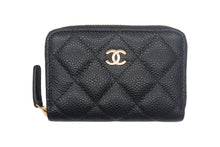 Load image into Gallery viewer, 未使用 CHANEL シャネル マトラッセ コインケース AP0216 キャビアスキン ブラック ゴールド金具 中古 67380