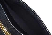 Load image into Gallery viewer, 未使用 CHANEL シャネル マトラッセ コインケース AP0216 キャビアスキン ブラック ゴールド金具 中古 67380