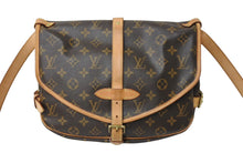 Load image into Gallery viewer, LOUIS VUITTON ルイヴィトン モノグラム ソミュールMM ショルダーバッグ ブラウン 斜め掛け M40710 美品 中古 67388
