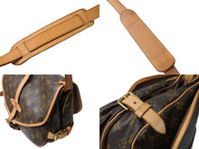 Load image into Gallery viewer, LOUIS VUITTON ルイヴィトン モノグラム ソミュールMM ショルダーバッグ ブラウン 斜め掛け M40710 美品 中古 67388