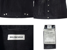 Load image into Gallery viewer, BALENCIAGA バレンシアガ デニムジャケット ロゴ ラインストーン 571449 TEW05 イタリア製 コットン ブラック サイズ34 美品 中古 67393