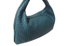 Load image into Gallery viewer, BOTTEGAVENETA ボッテガヴェネタ イントレチャート ショルダーバッグ ホーボー 115654 V0016 3872 グリーン 美品 中古 67410