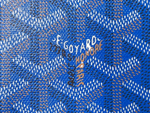 画像をギャラリービューアに読み込む, 極美品 GOYARD ゴヤール グルネル パスポートケース GRENELPMLTY10CL10X ヘリンボーン柄 ブルー PVC レザー 中古 67417