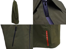 画像をギャラリービューアに読み込む, PRADA GORE-TEX プラダ ゴアテックス ダウンジャケット リネアロッサ コート サイズM ナイロン カーキ 美品 中古 67424 