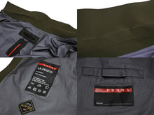 画像をギャラリービューアに読み込む, PRADA GORE-TEX プラダ ゴアテックス ダウンジャケット リネアロッサ コート サイズM ナイロン カーキ 美品 中古 67424 