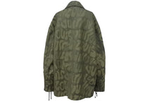 Load image into Gallery viewer, 新品未使用 LOUIS VUITTON ルイヴィトン レース ウール オーバーシャツ ミリタリー ジャケット サイズ50 RM231M S70 HOB02E グリーン 中古 67431