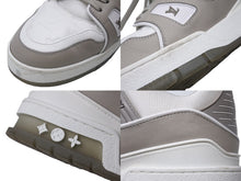 Load image into Gallery viewer, LOUIS VUITTON ルイヴィトン スニーカー LV トレイナー ライン スニーカー VL1210 ホワイト グレー サイズ8 美品 中古 67450