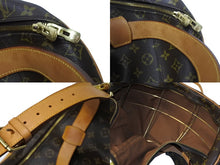 Load image into Gallery viewer, 激レア LOUIS VUITTON ルイヴィトン ヴィヴィアンウエストウッド 7デザイナーズ サックフォキュ モノグラムバッグ バナナ型 バムバッグ 1996年 ブラウン 美品 中古 67491
