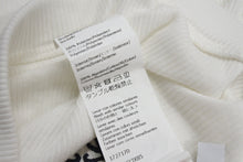 Load image into Gallery viewer, LOEWE ロエベ タンクトップ ノースリーブ 刺繍ロゴ入り S359Y23X85 サイズXS コットン ポリウレタン ホワイト ブラック 美品 中古 67521