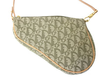 Load image into Gallery viewer, Christian Dior クリスチャンディオール トロッター サドルポーチ ワンショルダー グリーン MC 0071 美品 中古 67536