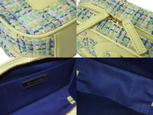 Load image into Gallery viewer, 極美品 CHANEL シャネル ツイード デカココ チェーンショルダーバッグ 27番台 ツイード レザー グリーン ブルー ゴールド 中古 67564