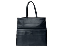 Load image into Gallery viewer, Masion martin margiela メゾン マルタン マルジェラ トートバッグ レザー シルバー金具 ブラック 美品 中古 67569