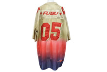 Load image into Gallery viewer, FUBU フブ ゲームシャツ フットボールシャツ ヴィンテージ グラデーション 05 ポリエステル ゴールド レッド XL 良品 中古 67617