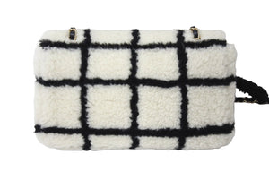 極美品 CHANEL シャネル チェーンショルダーバッグ ムートン AS2754 2021AW ボーダー ホワイト ブラック ゴールド金具 中古 67633