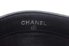 Load image into Gallery viewer, CHANEL シャネル カードケース 15番台 48655 タイムレスクラシックライン ココマーク キャビアスキン ブラック 美品 中古 67648