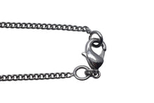 Load image into Gallery viewer, 極美品 CHANEL シャネル ネックレス ココマーク シルバー メタル ラインストーン B10V刻印 重量5.8g 全長42.5cm 中古 67651