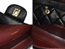 Load image into Gallery viewer, CHANEL シャネル マトラッセ 23 Wフラップ チェーン ショルダーバッグ ブラック 1番台 ラムスキン ココマーク ゴールド金具 美品 中古 67715