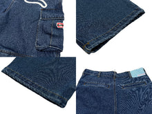 Load image into Gallery viewer, 新品未使用 BILLIONAIREBOYSCLUB ビリオネアボーイズクラブ ICECREAM アイスクリーム 2WAYWASHEDDENIM CARGOPANTS サイズM ブルー 67739