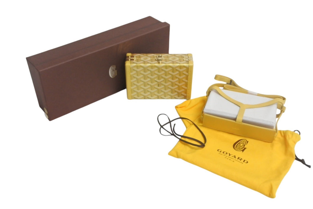 Like new GOYARD Minaudière Trunk Bag MINA55PMLTY60CL60O Gold PVC Leather with Gold Hardware Pre-owned Item 4c067869 