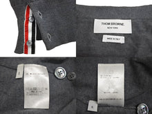 画像をギャラリービューアに読み込む, THOM BROWNE トムブラウン MKC002A00014038 ミディアムグレー メリノウール ニット 4-Bar クラシック Vネックカーディガン グレー サイズ5 美品 中古 4c067914