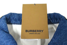 Load image into Gallery viewer, 新品未使用 BURBERRY バーバリー Bottle Cap Detail Denim Jacket ボトル キャップ ディテール デニム ジャケット 4559059 サイズ50 中古 4c067960