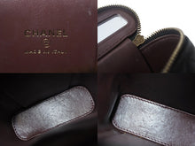 Load image into Gallery viewer, CHANEL シャネル バニティ マトラッセ チェーンショルダーバッグ ラムスキン 32番台 2022年頃 ゴールド金具 ブラック 中古 4c068078
